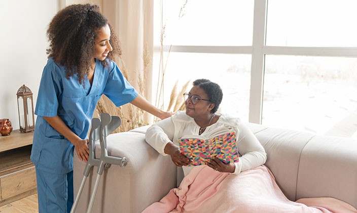 Who Can Benefit from a Home Health Nurse